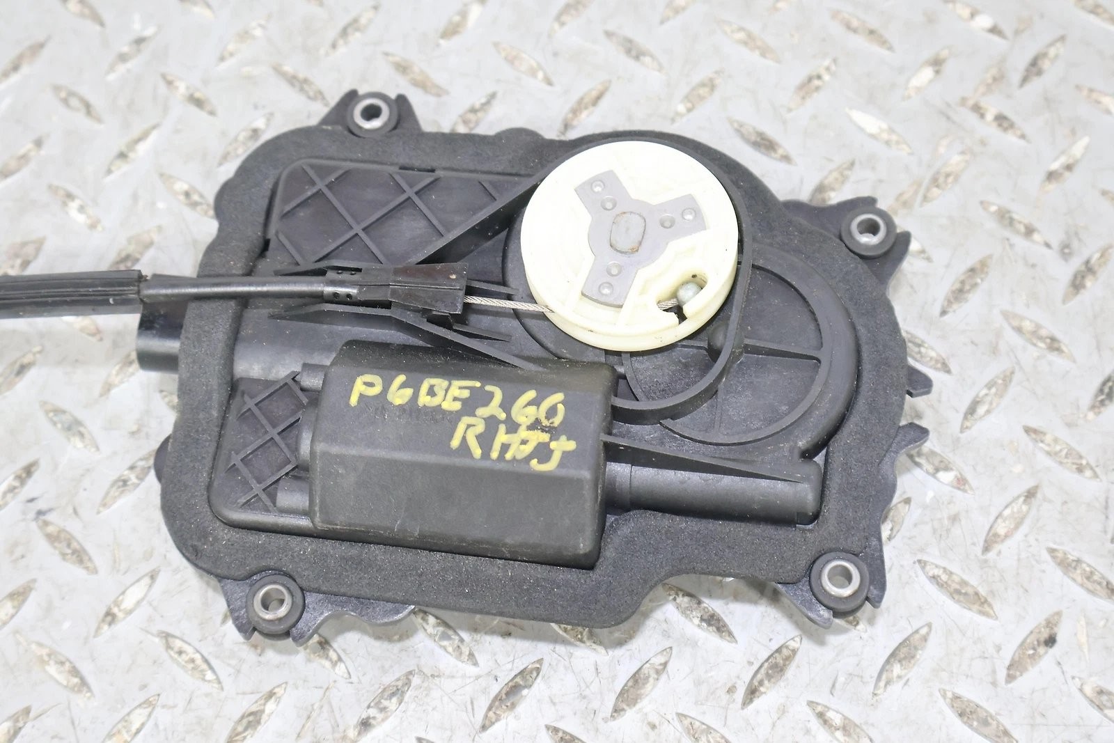 Bentley Flying Spur 2006-2012 Front Right Door latch