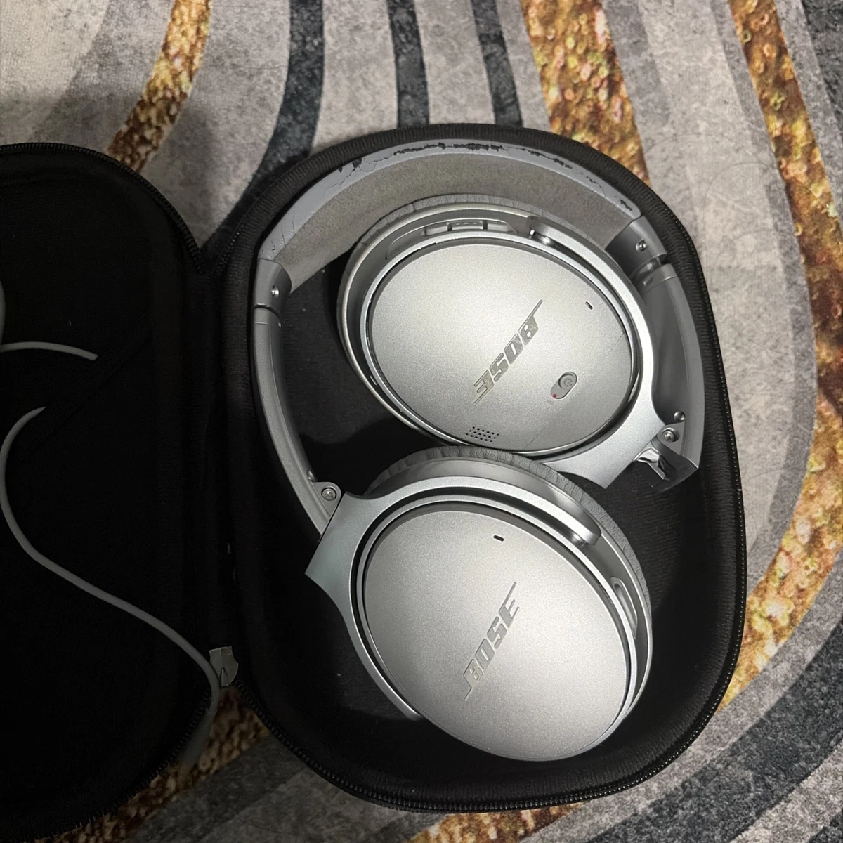 Bose QuietComfort 35 II Silver Headphones for Sale | Shop New