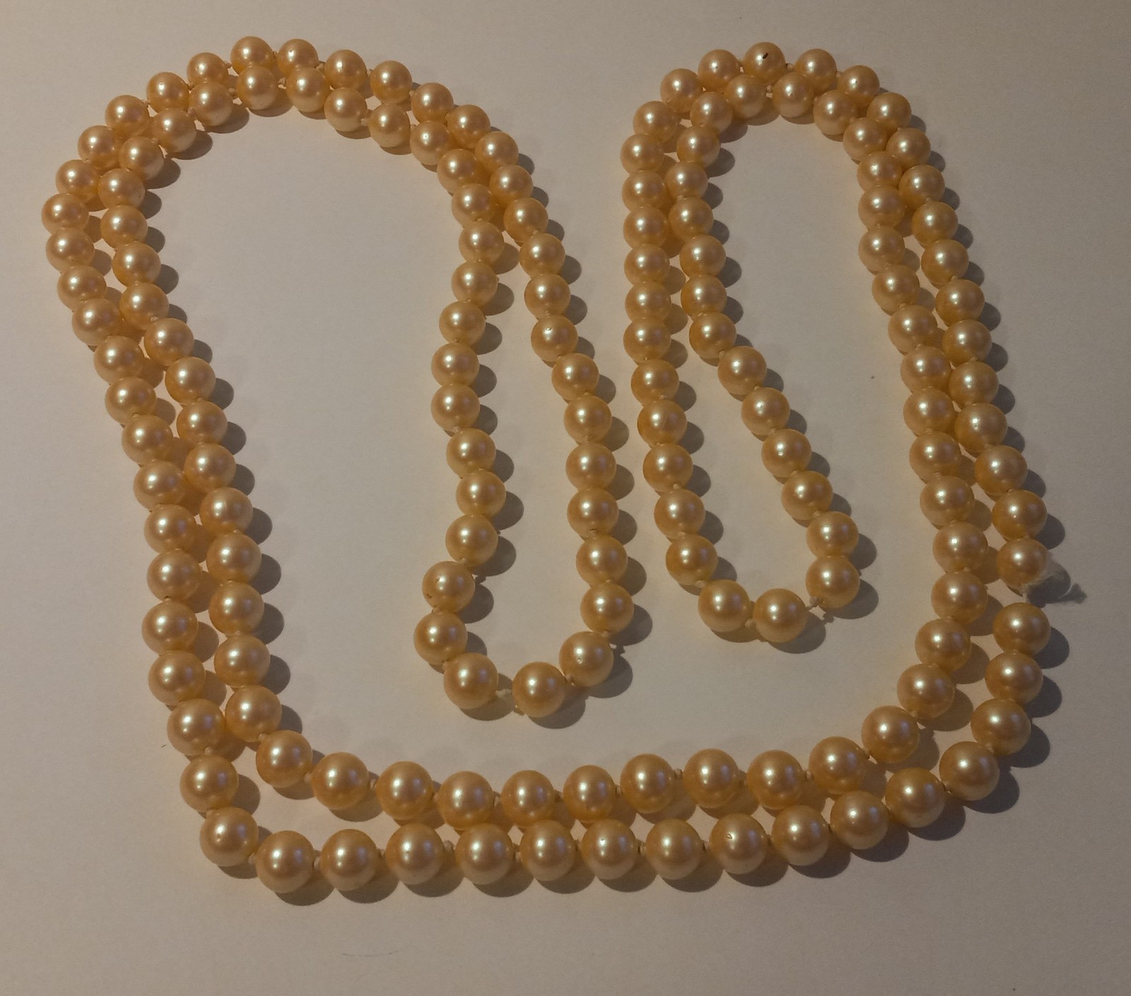 Vtg Glass Pearl Necklace 56