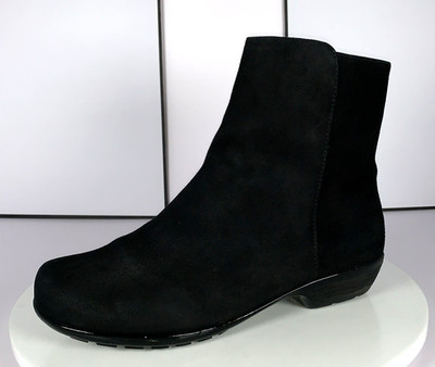 Walking Cradles Womens Eldie Bootie Black Suede Ankle Side Zip Comfort Boots, 9W