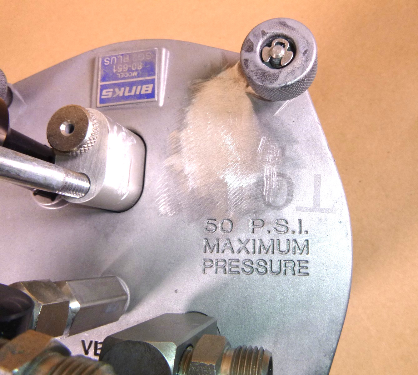 Binks SG2 Plus Pressure Cup Model 80-651 With Gast Rotary Agitator 2 Quart