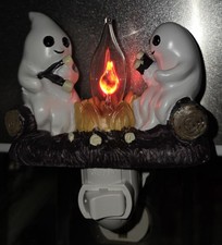 C6 Ghost Campfire Flickering Nightlight Fire Marshmallow Night Light Halloween