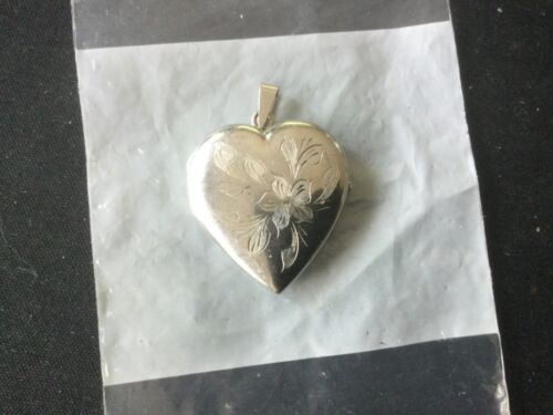 14K White Gold Heart Locket 9.1 grams