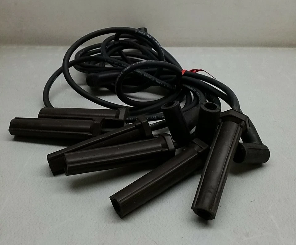 96185 Autolite 专业系列火花塞线套装 7 毫米黑色 96185 — 第 3/3 张图片