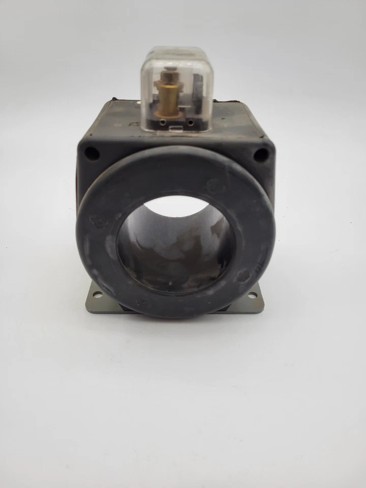 Westinghouse Electric 4460A30G9 Current Transformer 800:5 5 Amp 10KV CMF 60HZ - Image 3 of 4