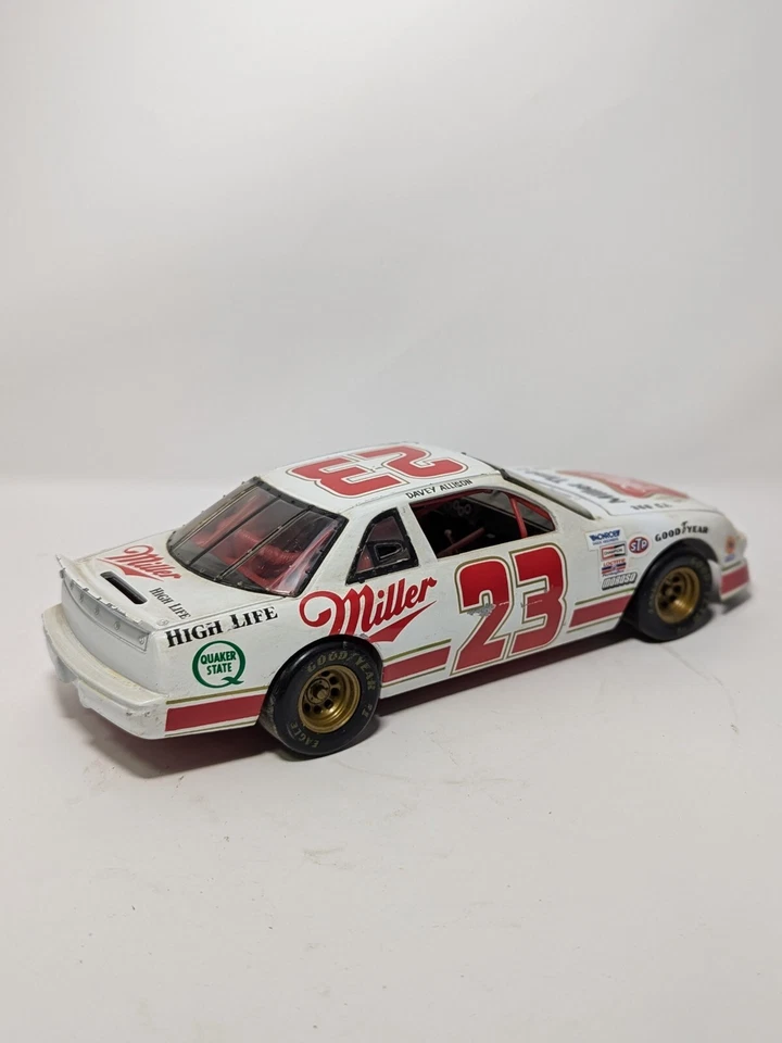 1/18 Ertl 1995 nascar #23 Davey Allison Miller Chevy Lumina bank - Image 4 of 4
