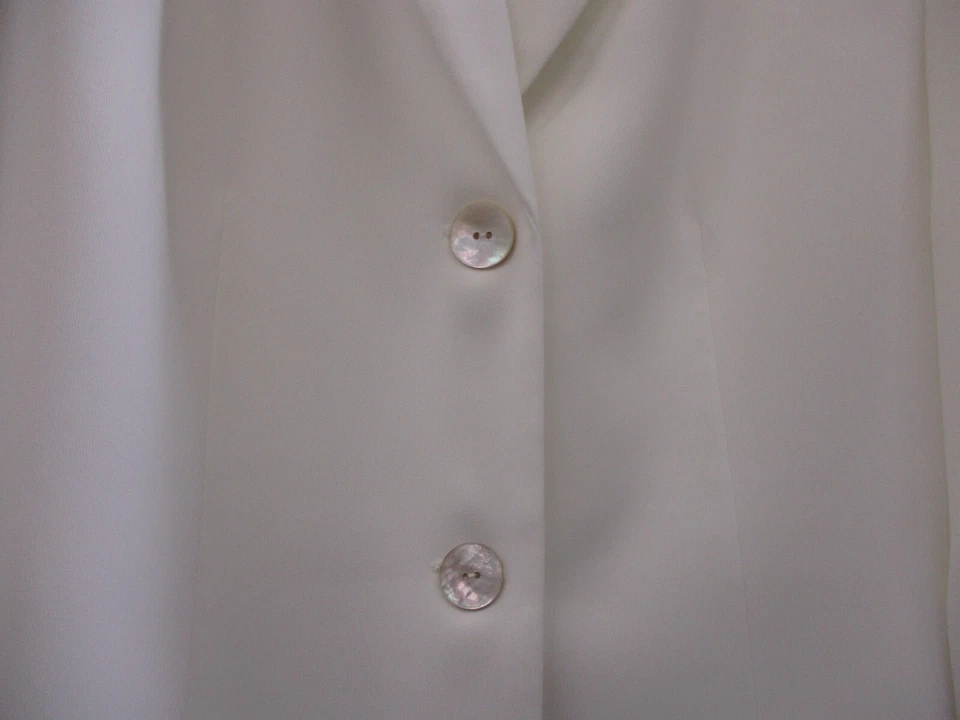 CHAQUETA LE SUIT CLASSIC BLANCA 2 BOTONES FORRADA con MANGA LARGA TALLA 8 Foto 4 de 4