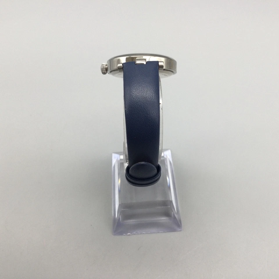 Relógio Burgi Feminino 31mm Tom Prata Azul Marinho Mostrador Floral Pulseira de Couro - Imagem 4 de 4