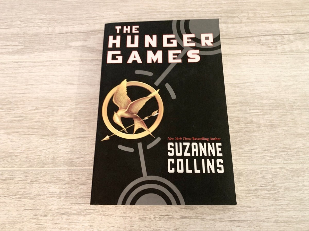 Fiction Books & Suzanne Collins Fiction The Hunger Games (Book 1) By ...