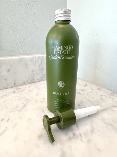 FLAMINGO ESTATE GARDEN ESSENTIALS Fragrant Hand Soap, 16.9 Fl Oz Plant-Based NEW