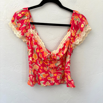 RIXO Rosella Cropped Top Women Size 6 Red Pink Floral Lace New