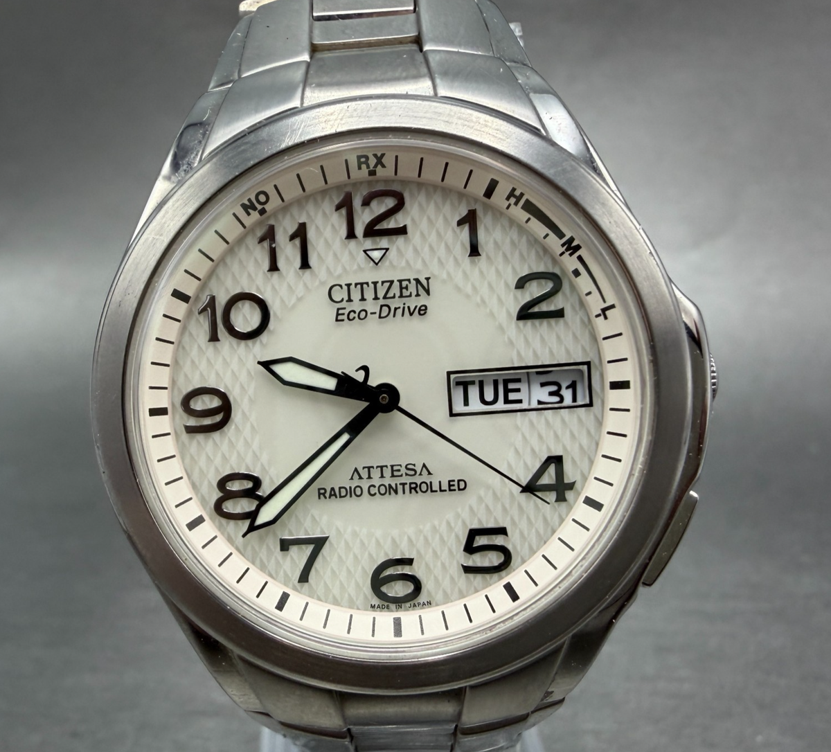 Citizen Eco-Drive Attesa Watch Men 37mm Cream Dial Titanium Citizen Eco-Drive Attesa Watch Men 37mm Cream Dial Titanium