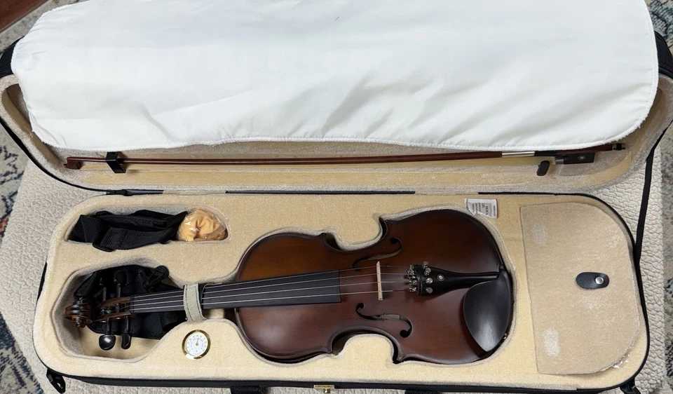 Cecilio 4/4 CVN-EAS+SR Solidwood Ebony Fitted Violin W/HardCase Brand New - Image 2 of 4