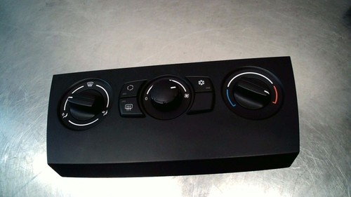 Heizungsbetätigung 64119129937-01 BMW 320d DPF Touring Aut. E90 / E91/ 2005-2007