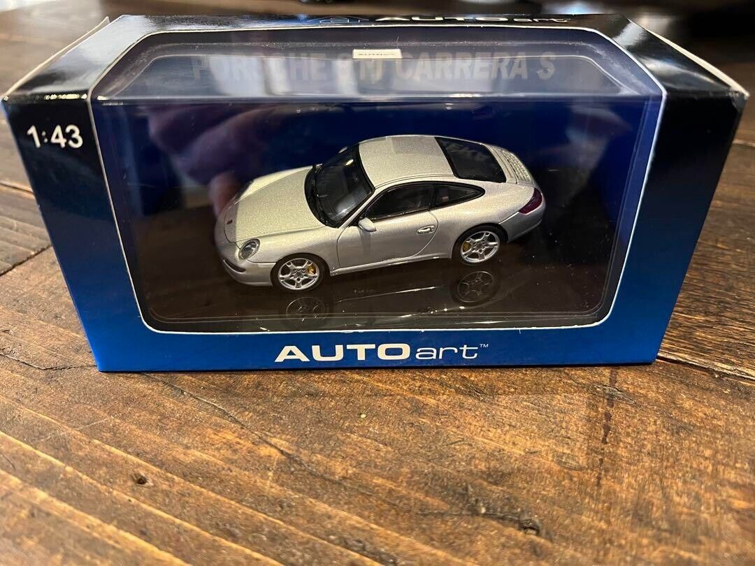 1/43 AUTOart Porsche 911 997 Carrera S Silver w/ Box From 1/43 AUTOart Porsche 911 997 Carrera S Silver w/ Box From
