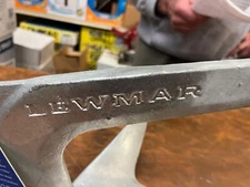 Lewmar Marine Claw galvanized Anchor 11 lbs LEW-57905 for boat up to 20'