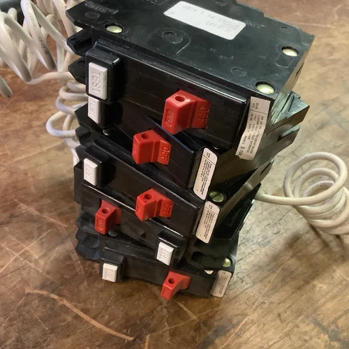 Bryant GFCB120 20A 120 Single Pole GFI Ground Fault Circuit Breaker (lot Of 5