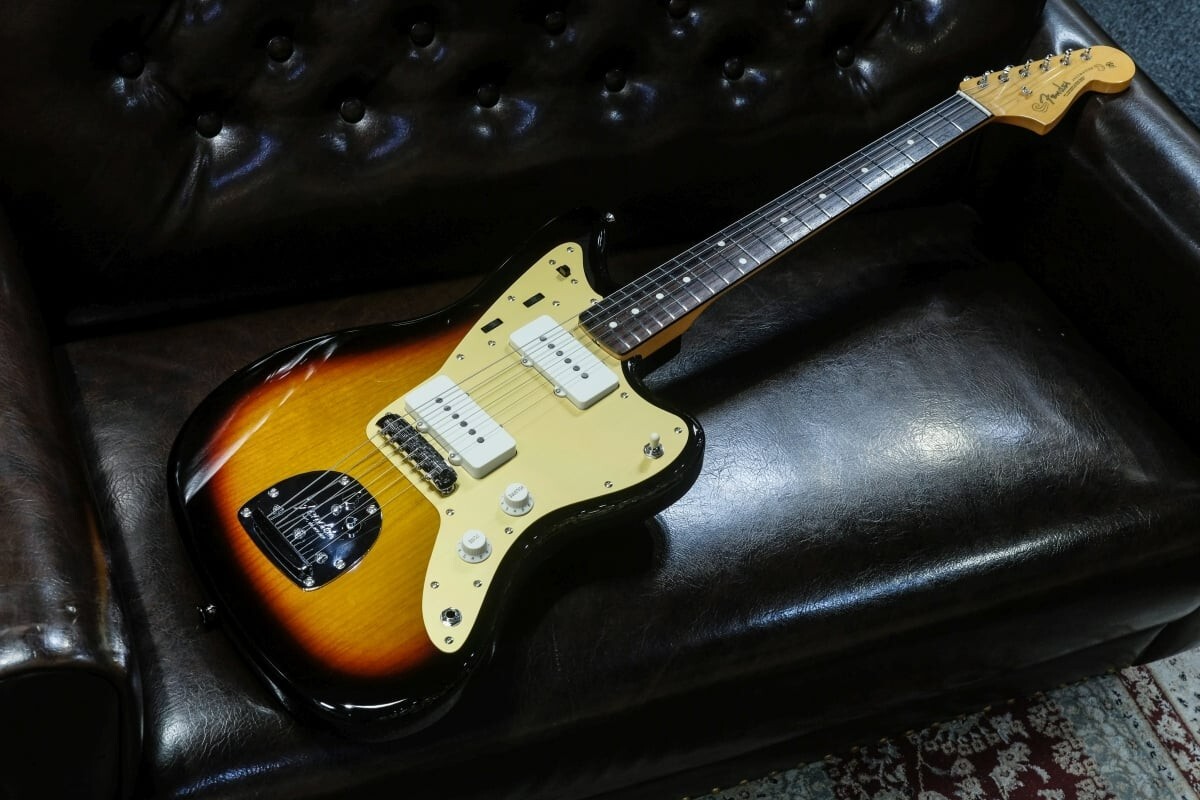 Fender FSR Made in Japan Traditional 60s Jazzmaster 3-Tone