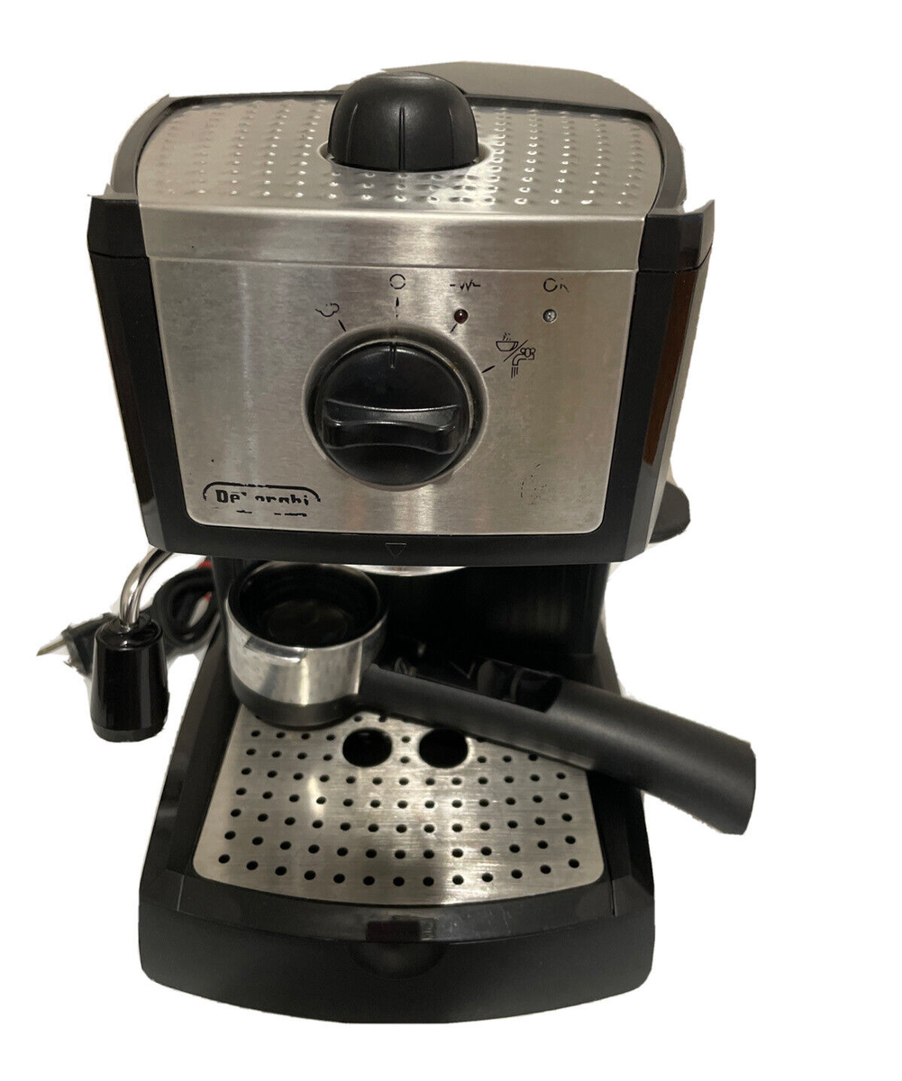 DeLonghi 15 Bar Pump Espresso and Cappuccino Maker Black EC155