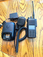 Motorola XPR7550e 403-512 MHz UHF with accessories AAH56RDN9WA1AN great cond.