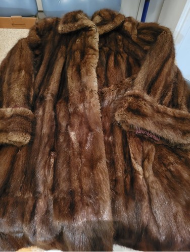 Marmor Chicago Antique Womens XL Mink Fur Coat