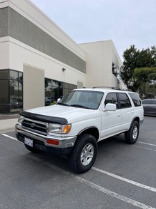 1996 Toyota 4Runner SR5 4x4 5 speed manual transmission