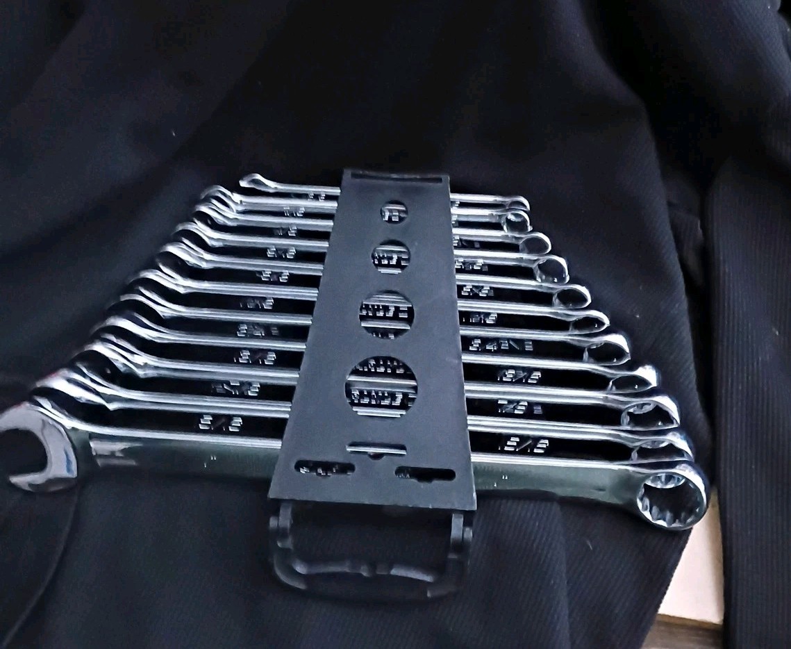 CARLYLE-11pc.,LONG  PATTERN COMBINATION WRENCH SET,    SAE 3/8"- 1" ,Older stamp