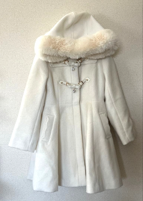 LIZ LISA Ribbon Belt Hood Coat White Duffle A-line fur coat lolita