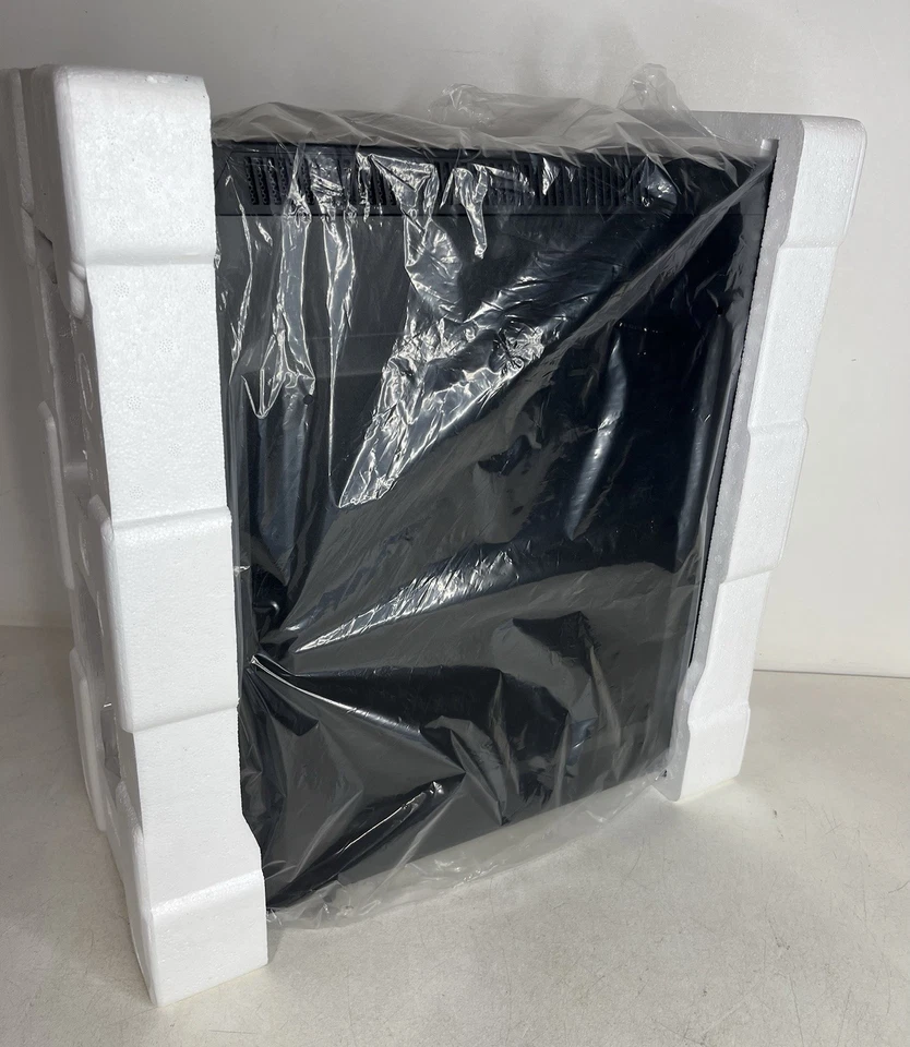 Corsair Carbide Series 100R Mid-Tower Computer Case Open Box - Image 4 of 4