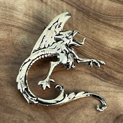 VTG Gold Tone Dragon Brooch Fantasy Winged Creature Pin Gothic Medieval Style