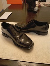 Prada dress shoes men 9 used black