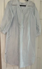 EUC Nicole Vintage night gown Blue M USA poly cotton Blend Satin mid-calf Union