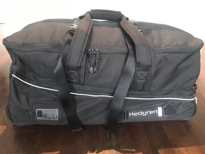 hedgren duffle bag