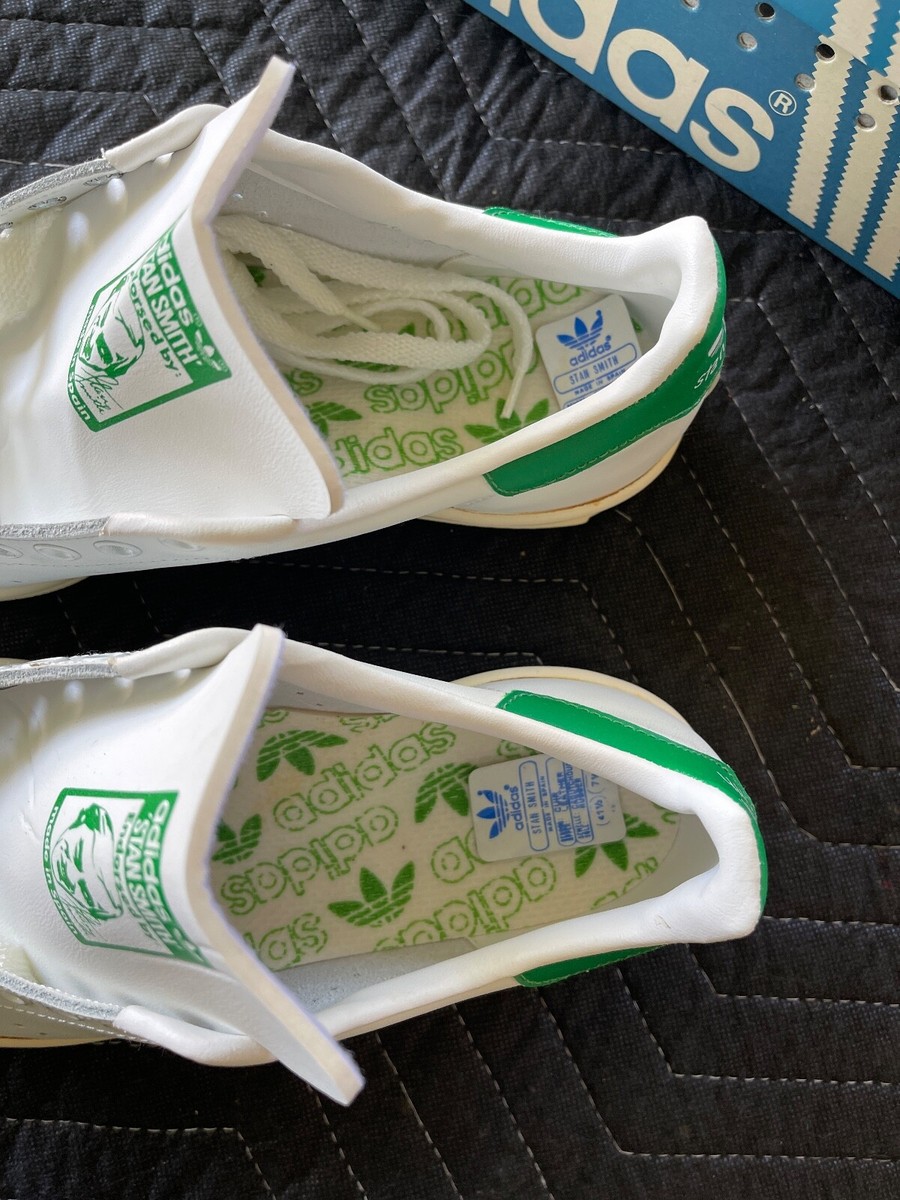 Deadstock 80's Adidas Stan Smith AF1028 Sneaker with Box Sz 7.5