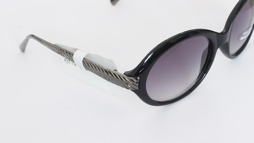 Ladies Envision Studio 100% UVA Protection Sunglasses New MSRP $29.99 New - Picture 2 of 2