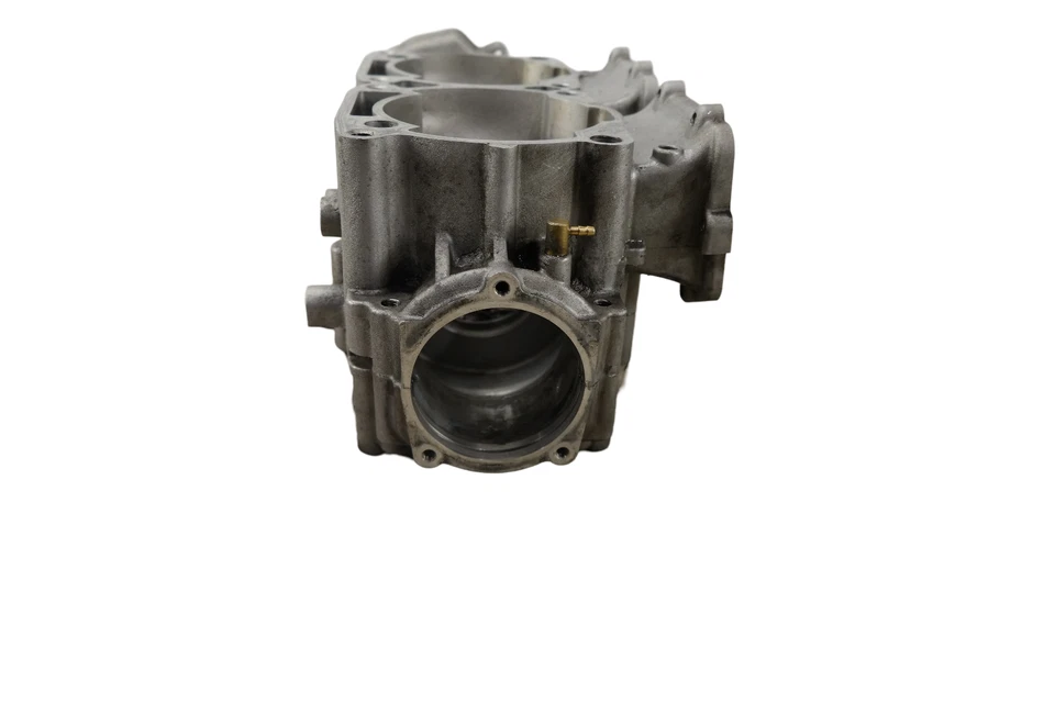 2014 POLARIS PRO RMK 800 CRANK CASE CRANKCASE ENGINE CASE 2205174 SB86 - Image 3 of 4