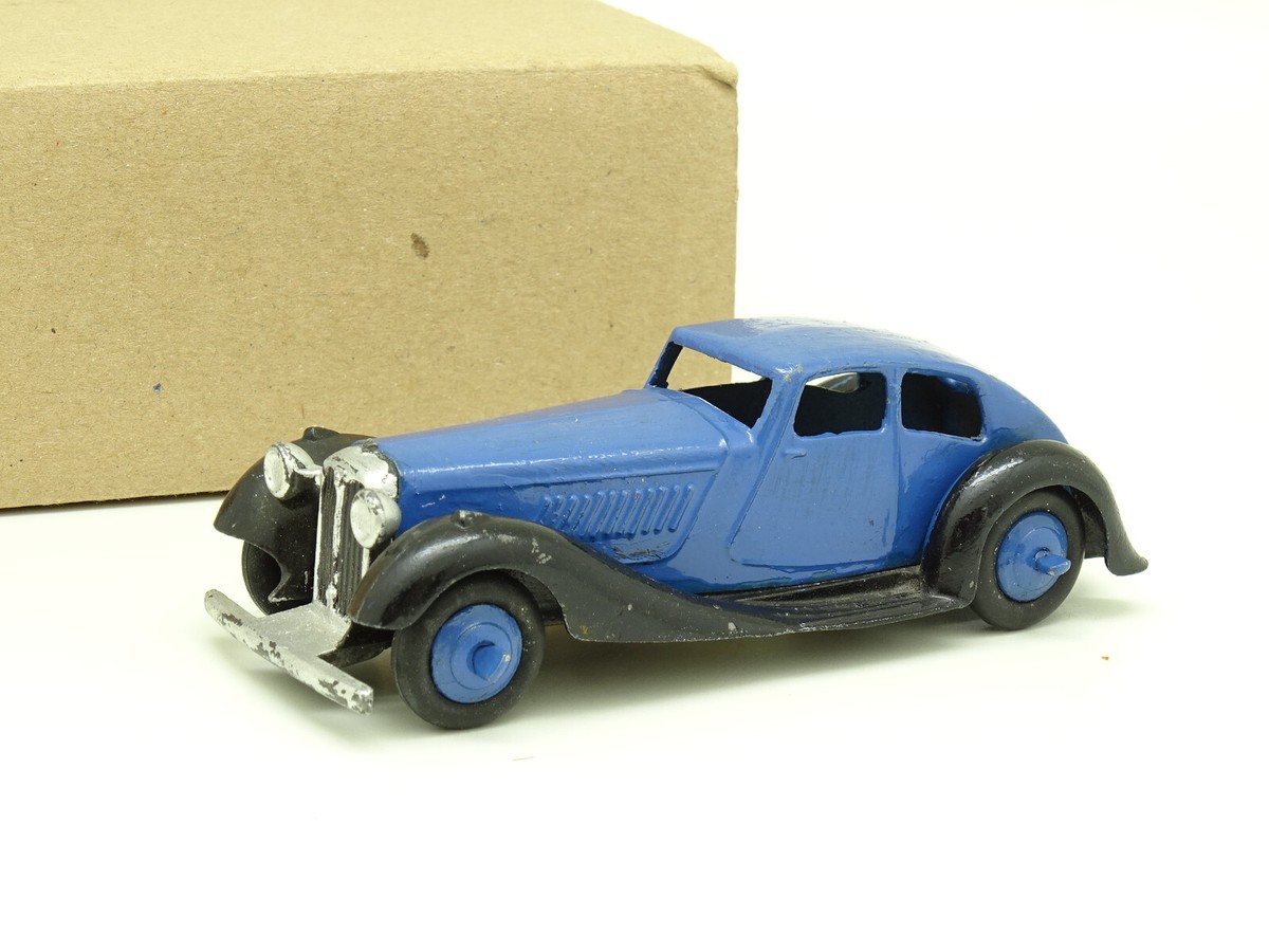 DINKY ディンキー スペイン 518 レア青 ルノー4L ミニカー Dinky Toys 518-2b Renault 4L bleue Spain | Modèle original a