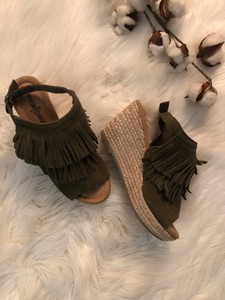 olive green wedges shoes