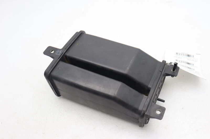 FORESTER 2004 Fuel Vapor Canister 63639 - Image 4 of 4