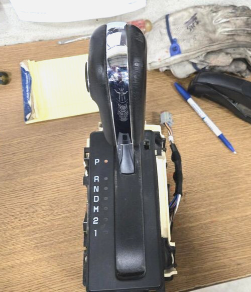 2011-2014 Ford F-150 F150 Automatic Transmission Floor Gear Shifter Assembly OEM