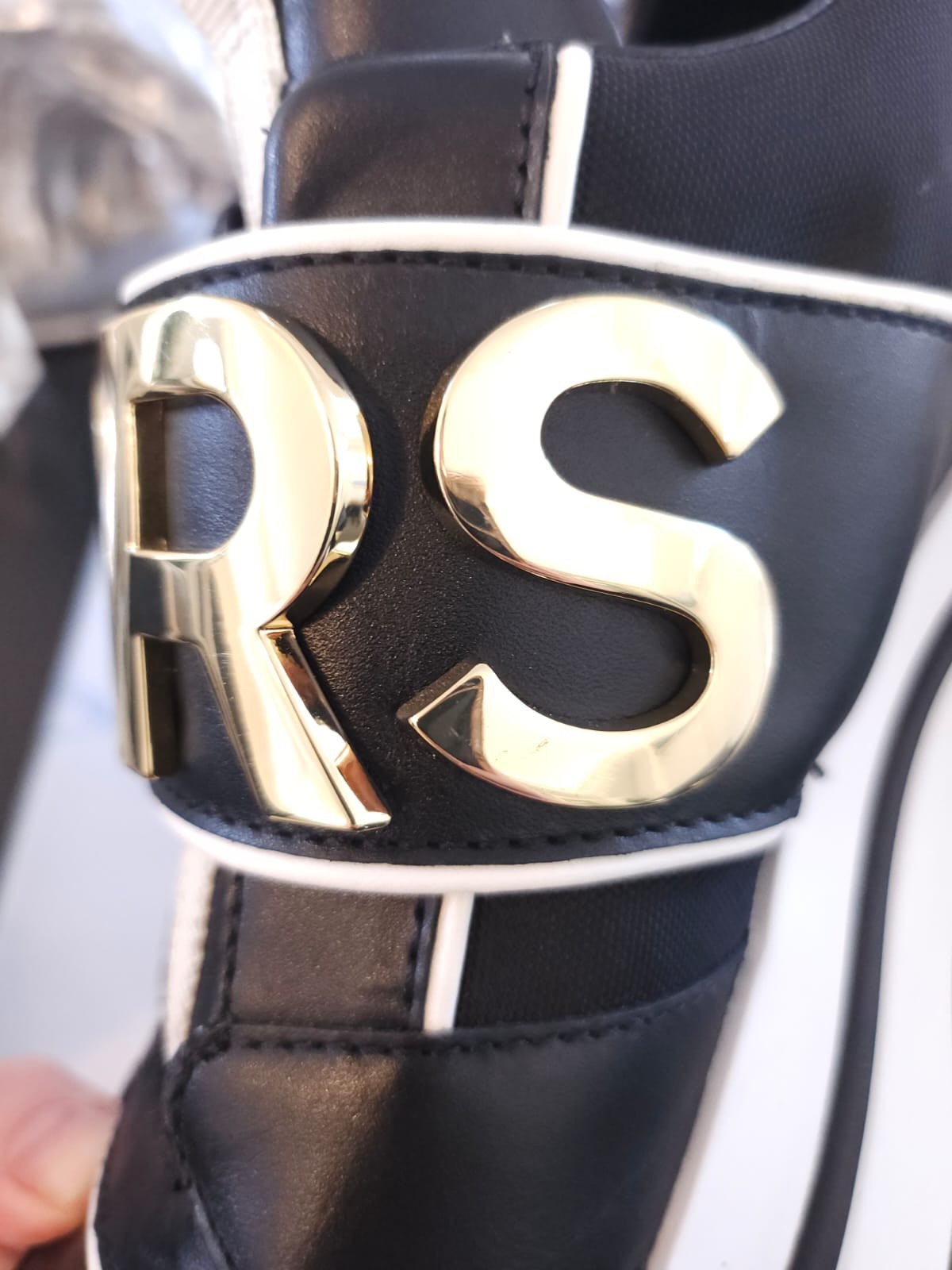 Michael Kors Cortlandt platform Trainers  UK 5 Womens black leather rare image 5