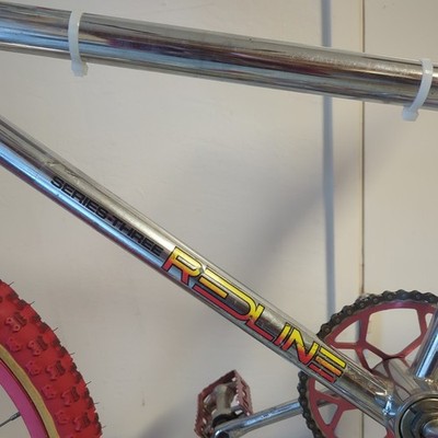 1982 Redline 102b Chromolly BMX Bike 20” Oakley b1b 3 grips Aero