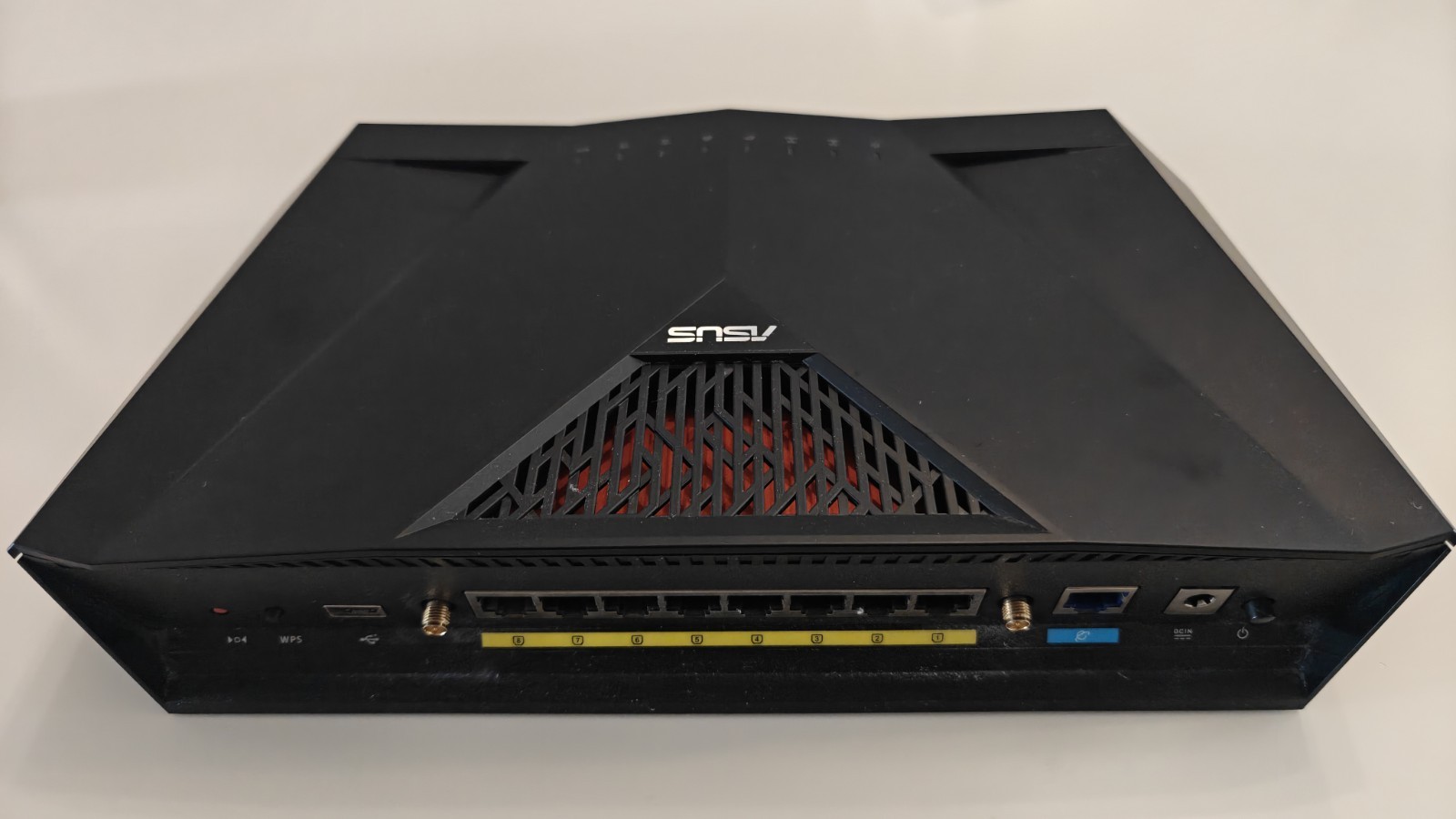 ASUS RT-AC88U AC3100 8 LAN Ports Dual Band Gigabit Wi-Fi