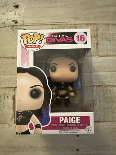 Funko Pop WWE Paige 16
