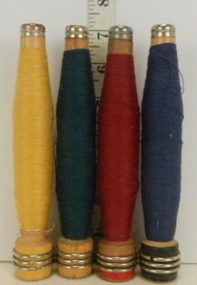 LOT of 4 Wooden Boat Shuttle Bobbins 6-7/8'' long ¾'' Shaft 7/8'' Base