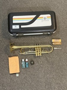 JUPITER JTR-700 STANDARD SERIES Bb TRUMPET W/ CASE MOUTH PIECES