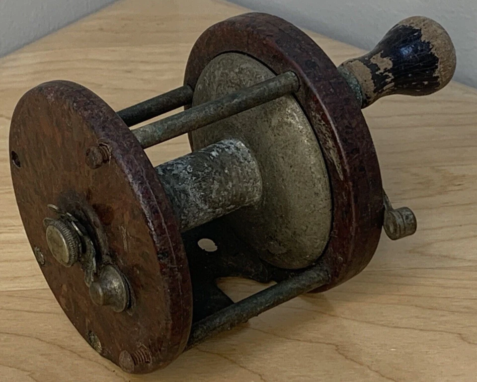 Carrete de pesca vintage Abbey & Imbrie Sea Bright Bait Cast Surf baquelita Foto 2 de 4