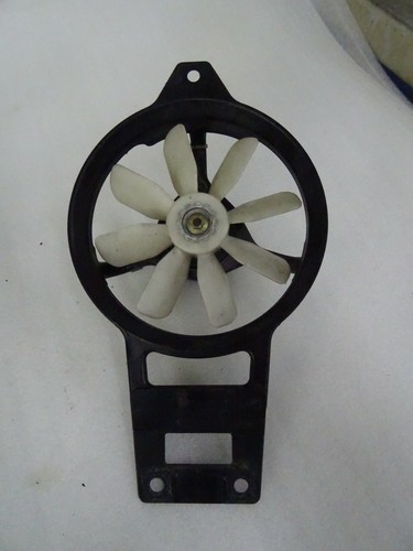 E5. Kawasaki GPZ 500 S EX Kühlerrad lüfterrad ventilator kühler cooler