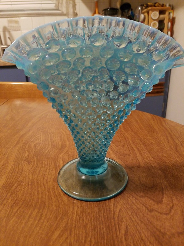 Hobnail Fan Vase Fenton Blue Opalescent