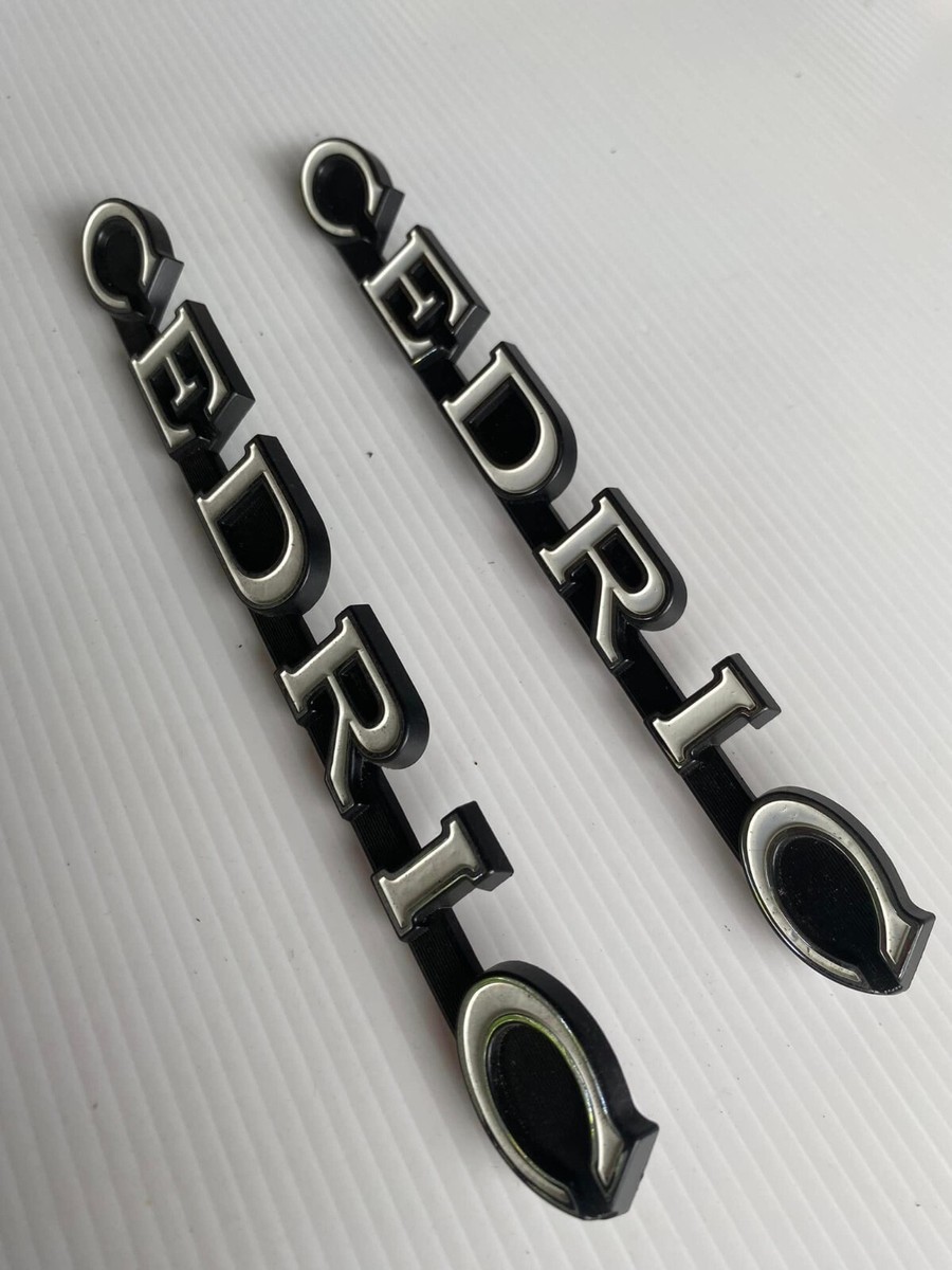 Datsun NISSAN Cedric 330 240C 260C 280C Side Emblems Badge Genuine